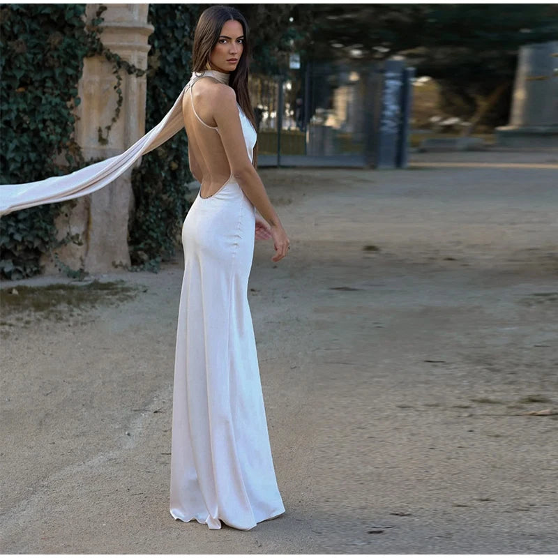 Robe satin dos nu élégante- parfaite pour des soirées &amp; événements