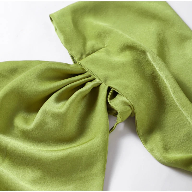 Robe satin dos nu élégante- parfaite pour des soirées &amp; événements