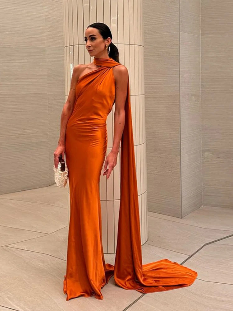 Robe satin dos nu élégante- parfaite pour des soirées &amp; événements