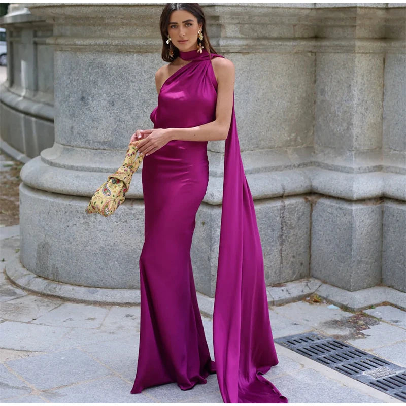 Robe satin dos nu élégante- parfaite pour des soirées &amp; événements